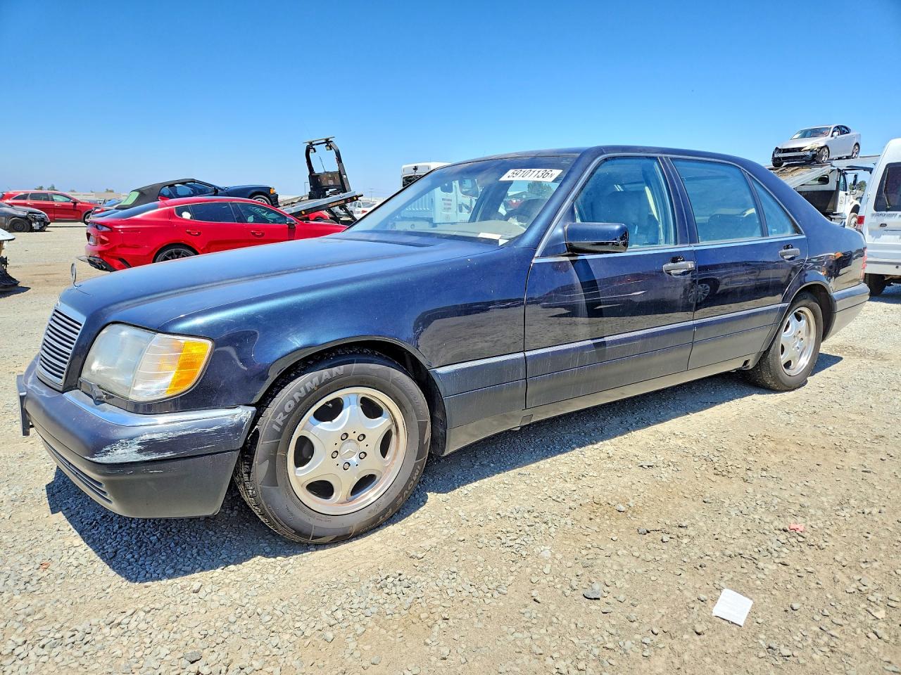 1997 Mercedes-Benz S 320/430/500, VIN WDBGA51G1VA347602 — Front end