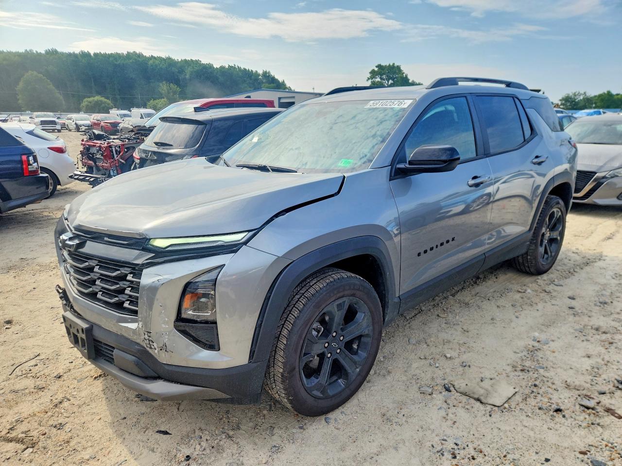 2026 Chevrolet Equinox FWD LT, VIN 3GNAXHEG5TL105099 — Front end