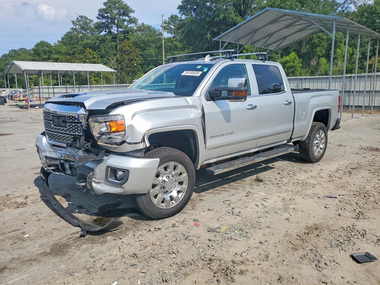 2019 GMC Sierra 2500HD Denali, VIN 1GT12SEY8KF263362 — Front end