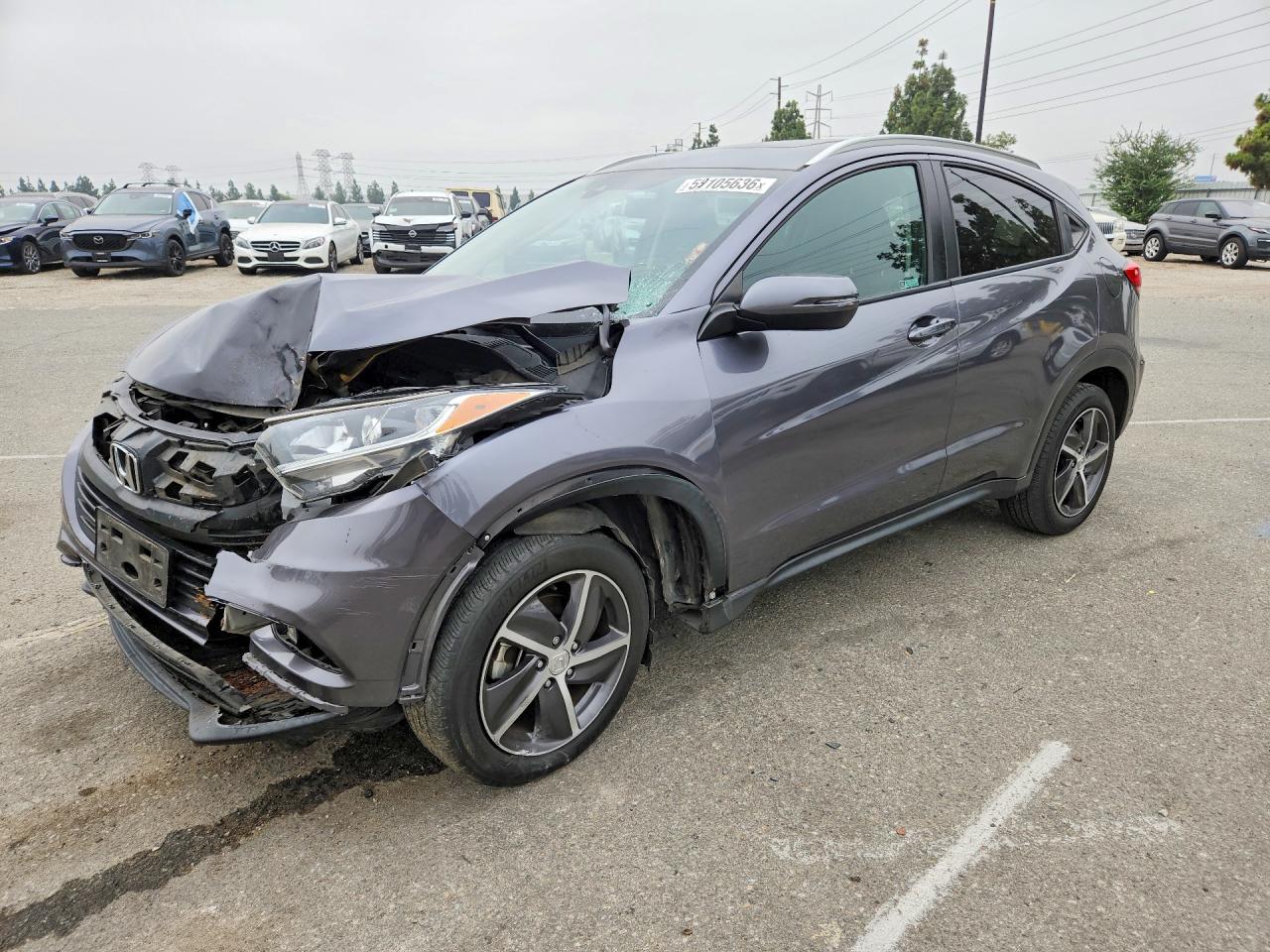 2022 Honda HR-V EX, VIN 3CZRU6H55NM708032 — Перед