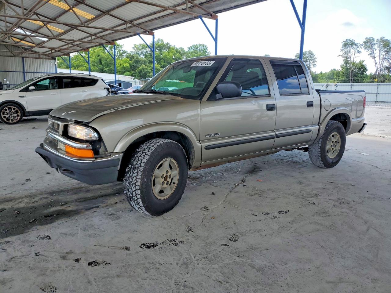 2001 Chevrolet S-10 LS, VIN 1GCDT13W11K262873 — Rollover