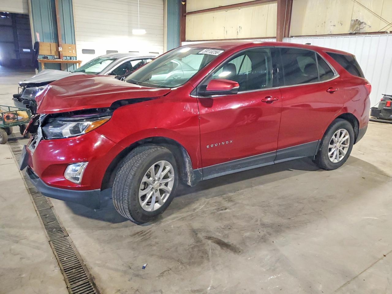 2018 Chevrolet Equinox LT, VIN 3GNAXSEV6JS580534 — Front end