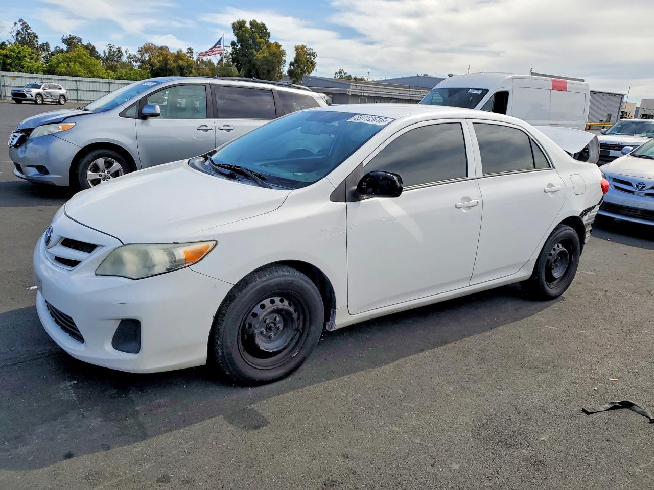 2013 Toyota Corolla LE, VIN 2T1BU4EE3DC008775 — Rear end