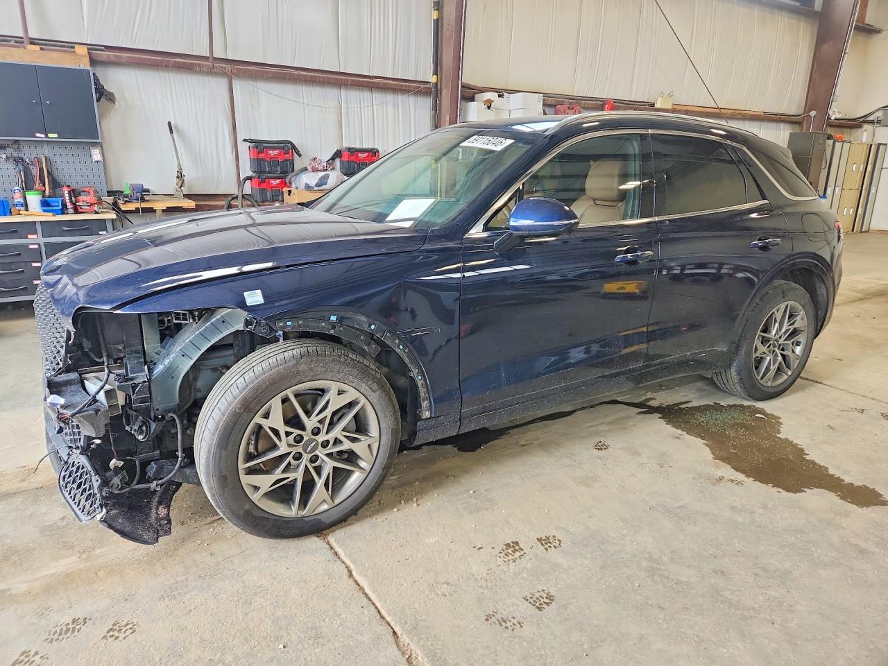 2022 Genesis GV70 2.5T, VIN KMUMADTB7NU065850 — Front end