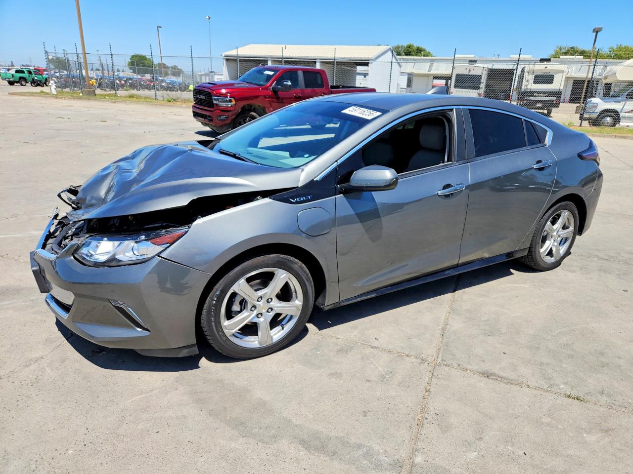 2017 Chevrolet Volt LT, VIN 1G1RC6S57HU186899 — Front end