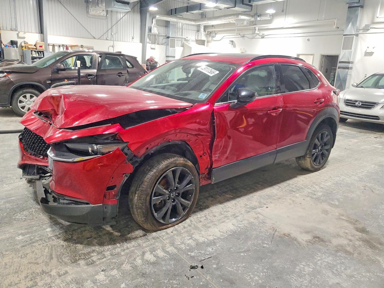 2021 Mazda CX-30 Premium, VIN 3MVDMBDY4MM260517 — Front end