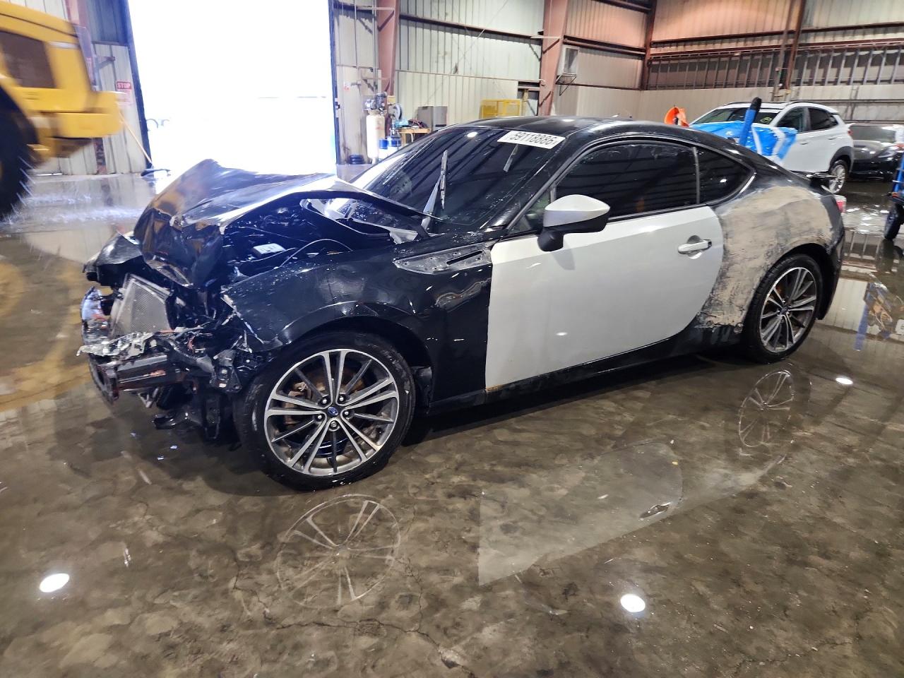 2013 Subaru BRZ Limited, VIN JF1ZCAC13D1609405 — Перед