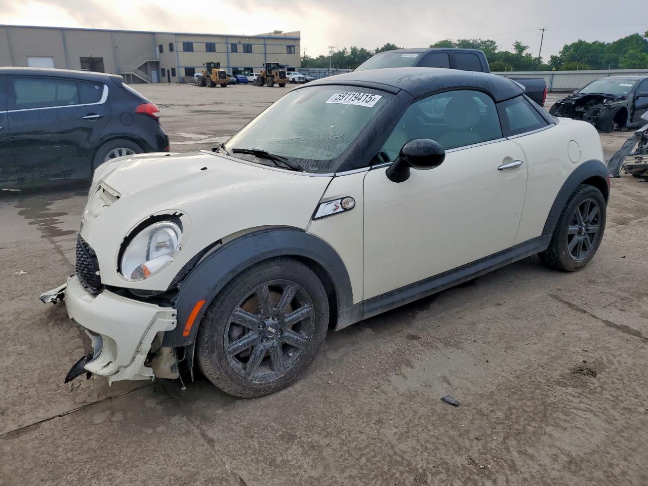 2014 MINI Coupe S, VIN WMWSX3C52ET772662 — Front end