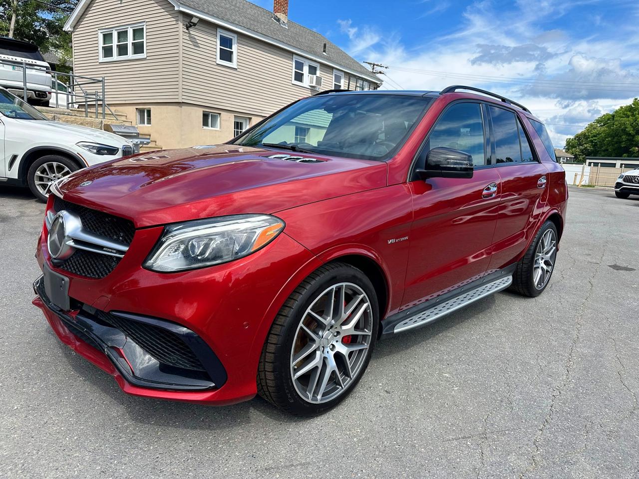 2018 Mercedes-Benz GLE 63 S AMG, VIN 4JGDA7FB9JA997619 — Minor dents and scratches