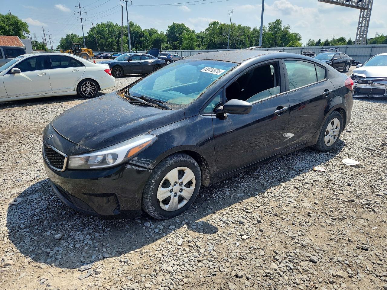 2017 Kia Forte LX, VIN 3KPFK4A71HE049489 — Front end