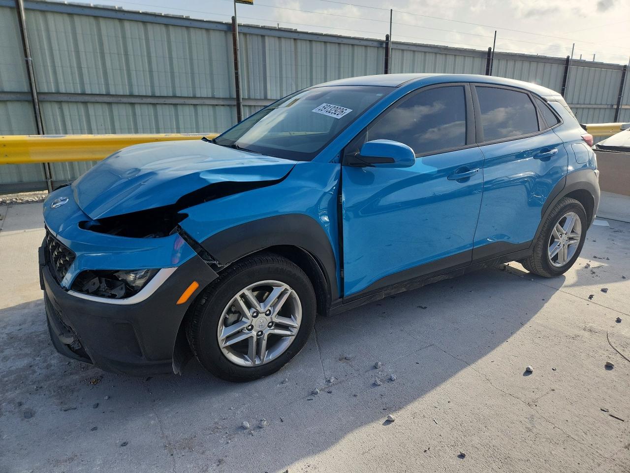 2022 Hyundai Kona SE, VIN KM8K22AB6NU881457 — Перед