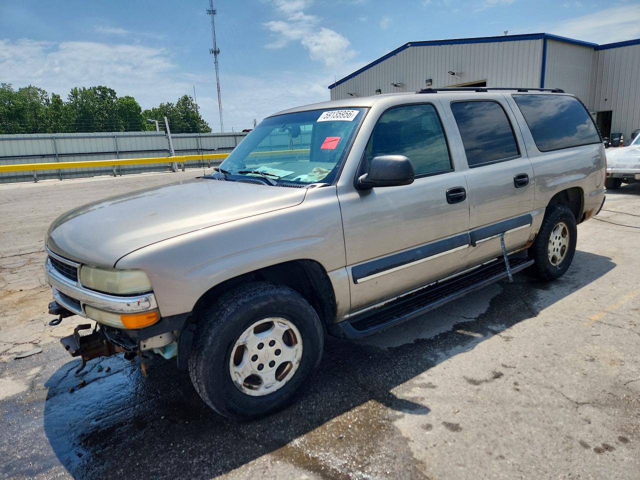 2003 Chevrolet Suburban LT, VIN 1GNFK16Z73R272763 — Front end