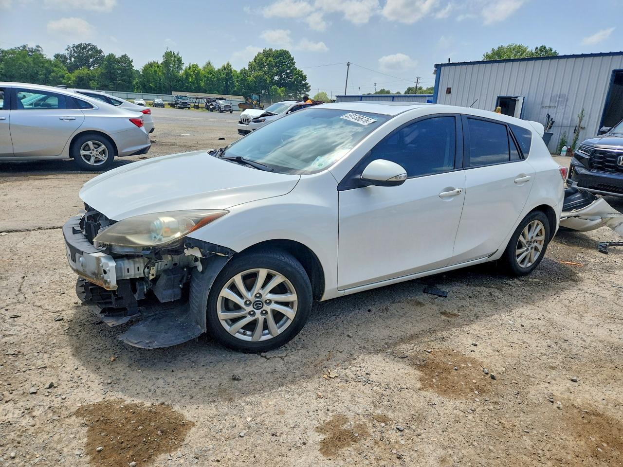 2013 Mazda 3 i Grand Touring, VIN JM1BL1M78D1733765 — Front end