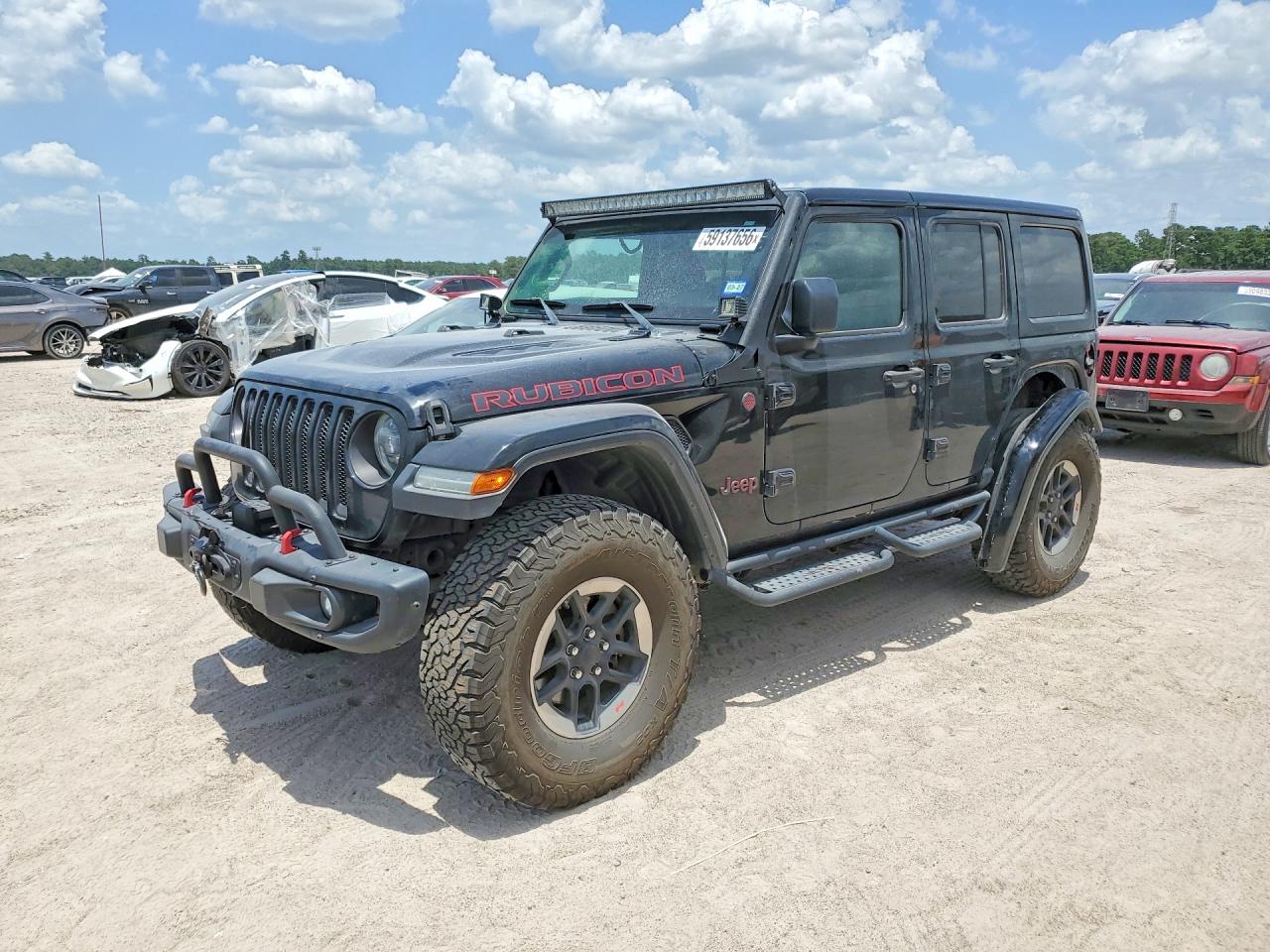 2018 Jeep Wrangler Unlimited Rubicon, VIN 1C4HJXFG7JW117926 — Rear end