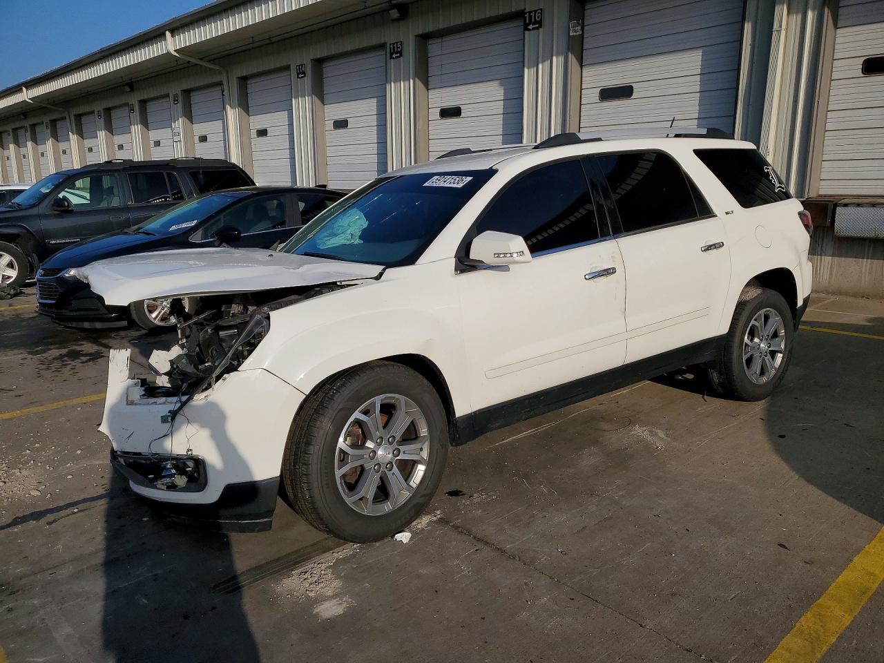 2015 GMC Acadia SLT, VIN 1GKKVSKD6FJ204640 — Front end