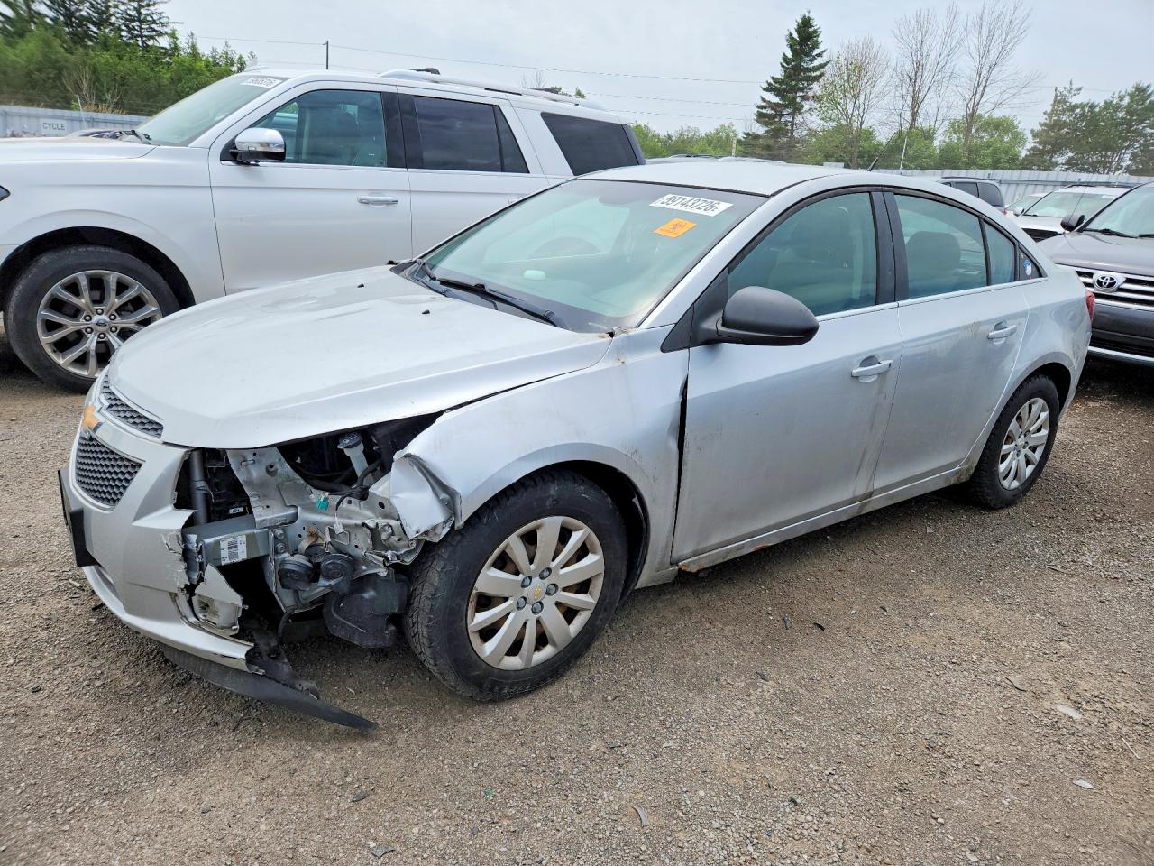 2011 Chevrolet Cruze LS+ 1SB, VIN 1G1PA5SH8B7206441 — Перед