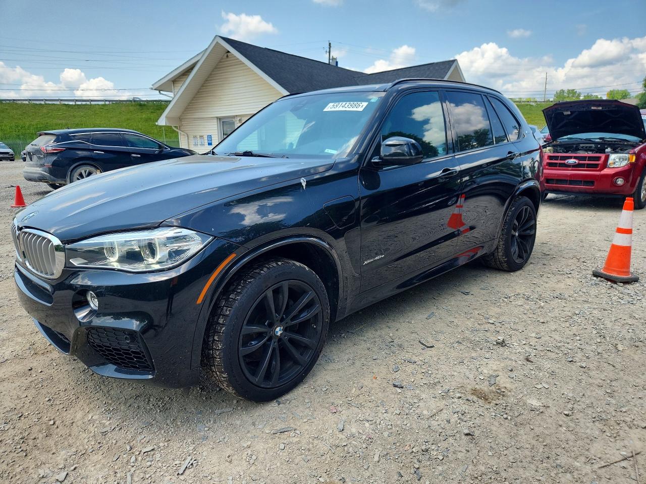 2018 BMW X5 xDrive40e, VIN 5UXKT0C53J0V98270 — Normal wear