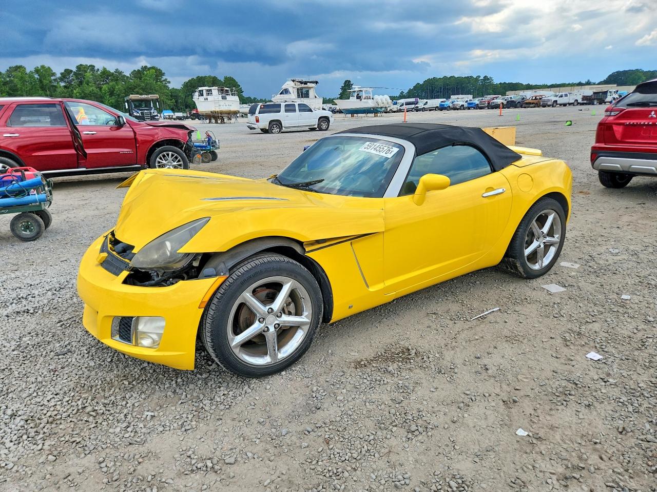 2008 Saturn Sky Red Line, VIN 1G8MF35X88Y128534 — Front end