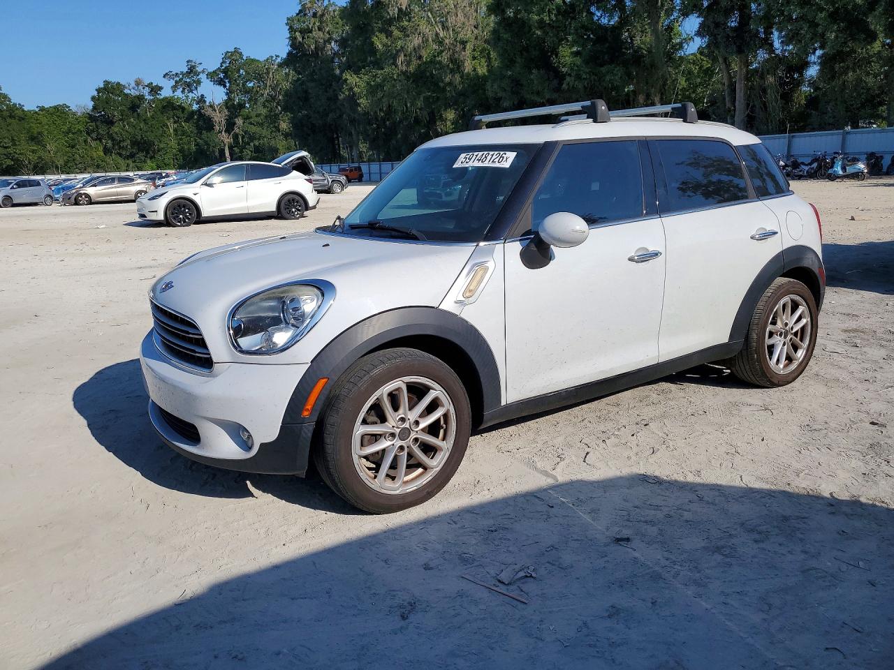 2015 MINI Countryman, VIN WMWZB3C59FWR44473 — Зад