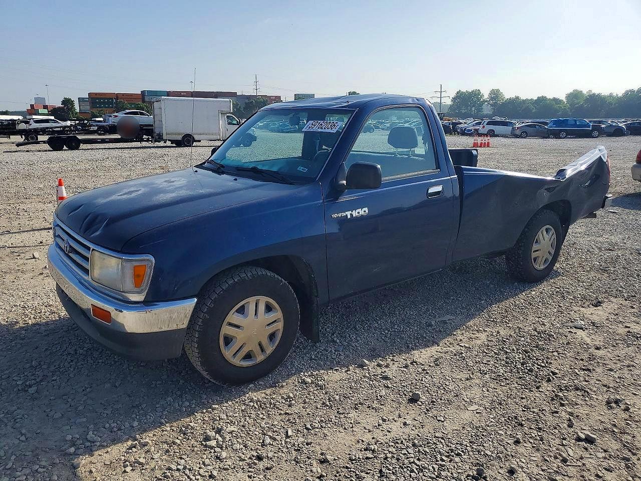 1993 Toyota T100 DX, VIN JT4VD10A3P0011853 — Rear end