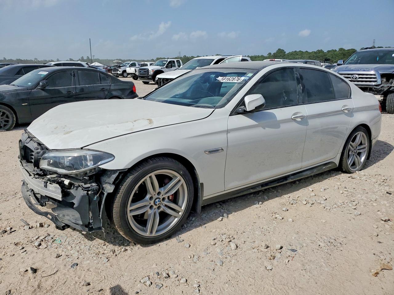 2014 BMW 5 Series 535i, VIN WBA5B1C5XED476783 — Front end