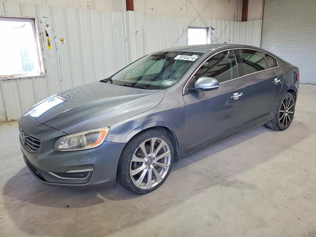 2016 Volvo S60 T5 Drive-E Platinum, VIN LYV402FM0GB097043 — Front end