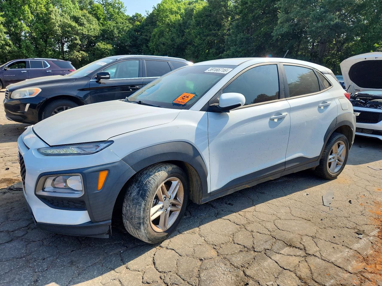 2021 Hyundai Kona SE, VIN KM8K12AA5MU663566 — Front end