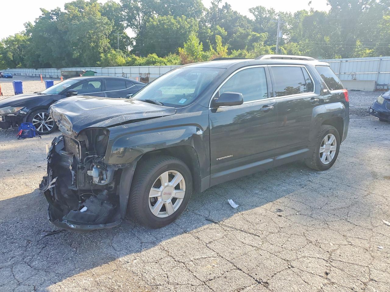 2013 GMC Terrain SLT, VIN 2GKFLVE31D6162433 — Перед