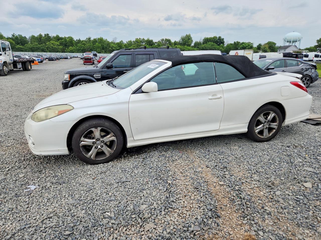 2007 Toyota Solara SLE, VIN 4T1FA38P27U121251 — Front end
