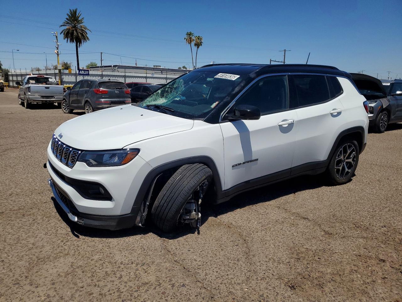 2025 Jeep Compass Limited, VIN 3C4NJDCN4ST511198 — Front end