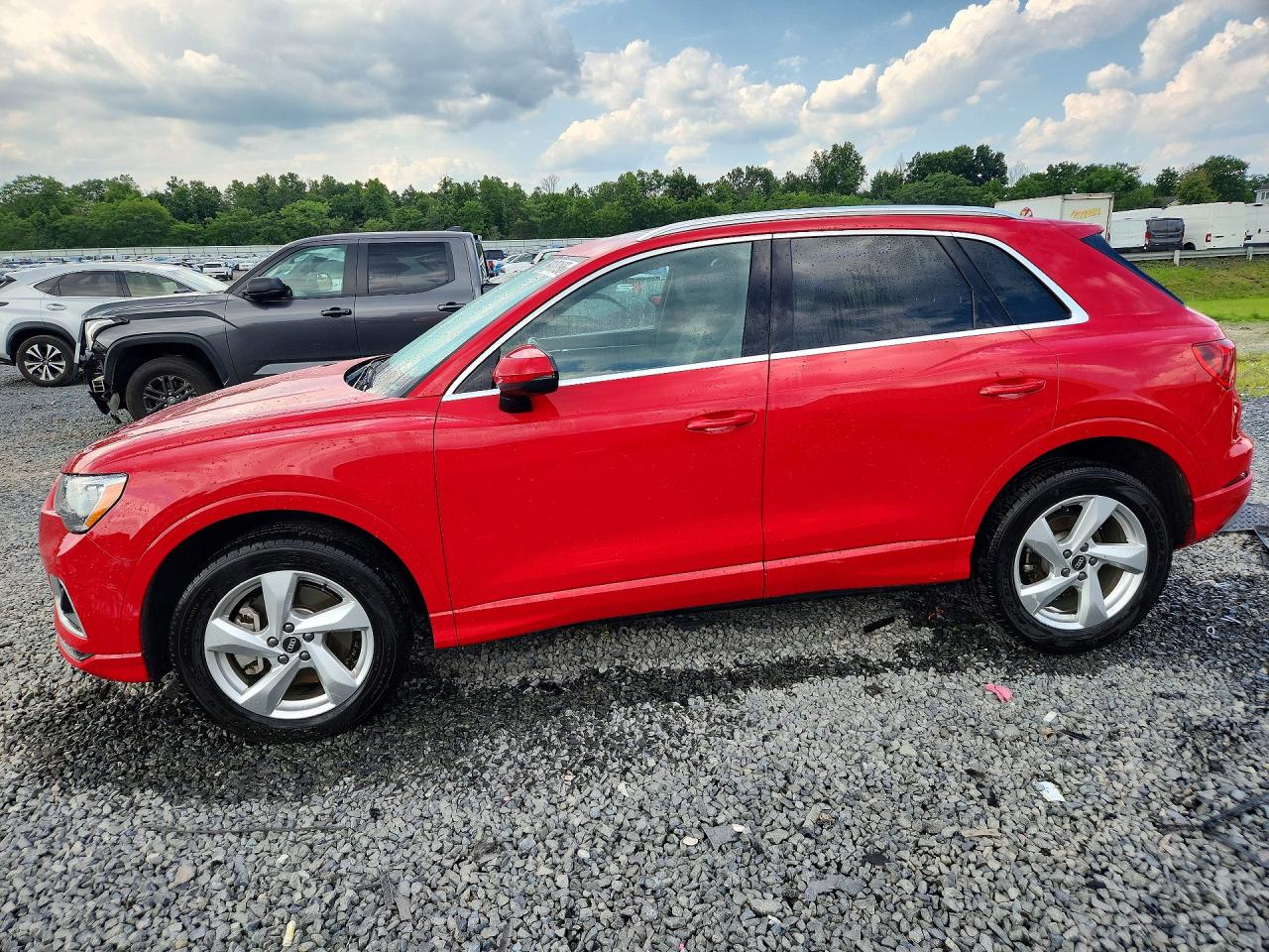 2022 Audi Q3 Premium, VIN WA1AUCF36N1149083 — Roof