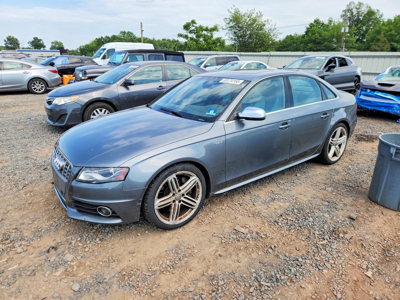 2012 Audi S4 Premium Plus, VIN WAUBGAFL0CA043390 — Бок