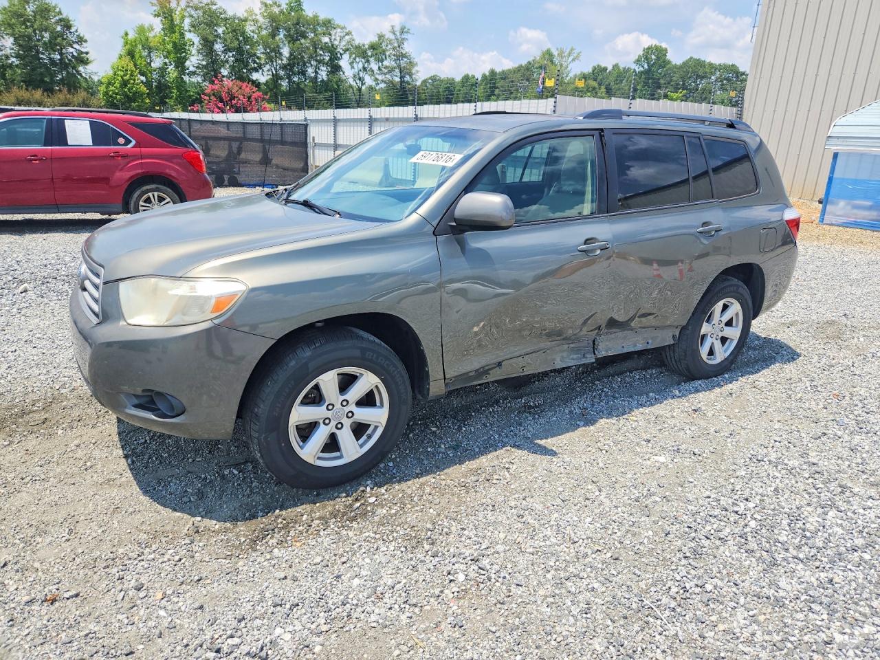 2010 Toyota Highlander, VIN 5TDBK3EH6AS001770 — Side