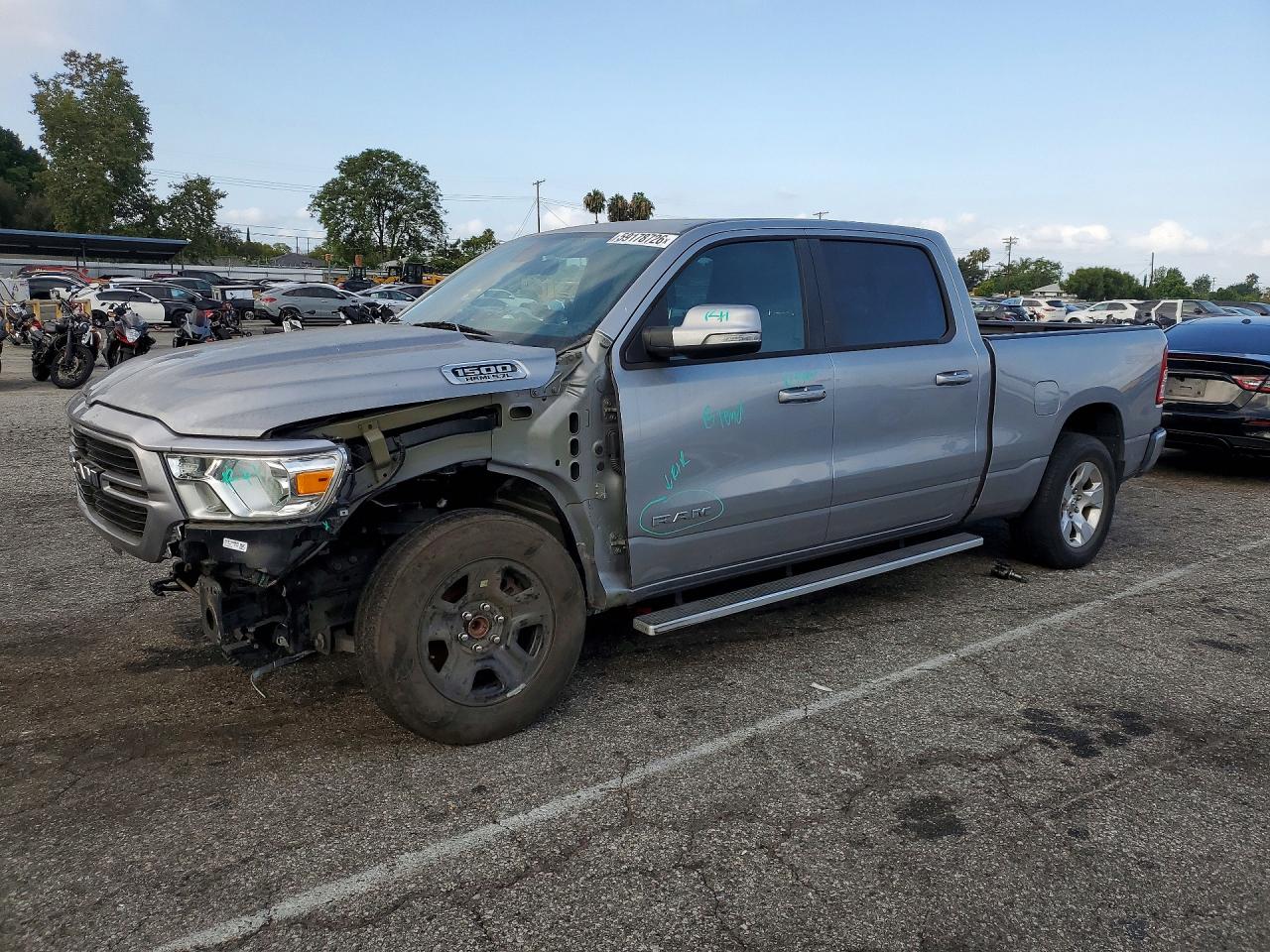 2020 Ram 1500 Big Horn, VIN 1C6RREMT7LN179988 — Front end