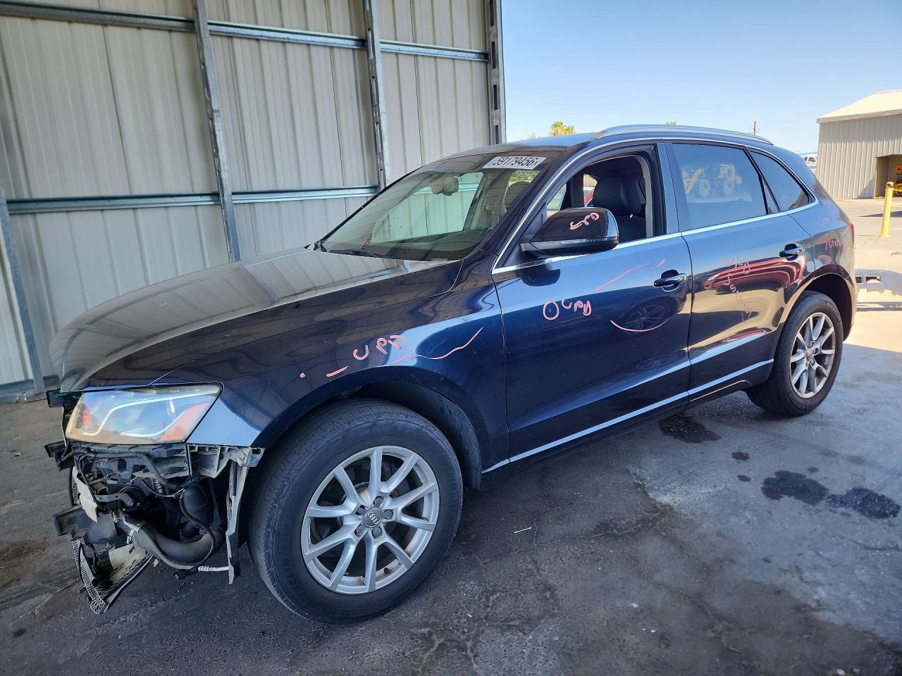 2012 Audi Q5 Premium Plus, VIN WA1LFAFP1CA037122 — Front end