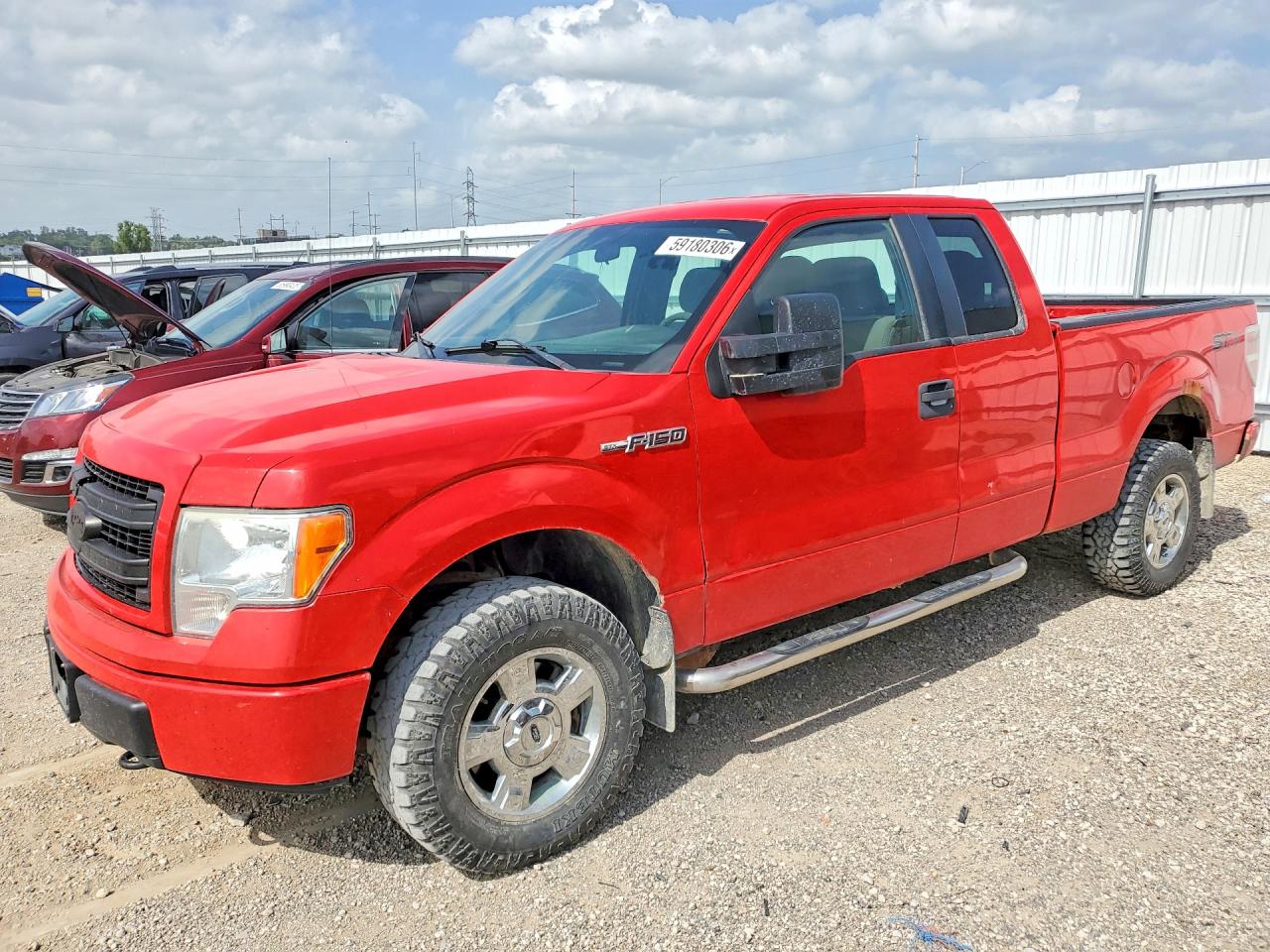 2014 Ford F-150 XL, VIN 1FTFX1EF4EKG43939 — Side