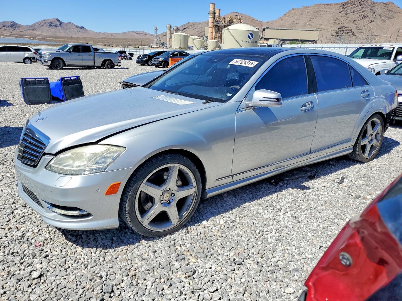 2011 Mercedes-Benz S 550, VIN WDDNG7BB0BA389489 — Rear end