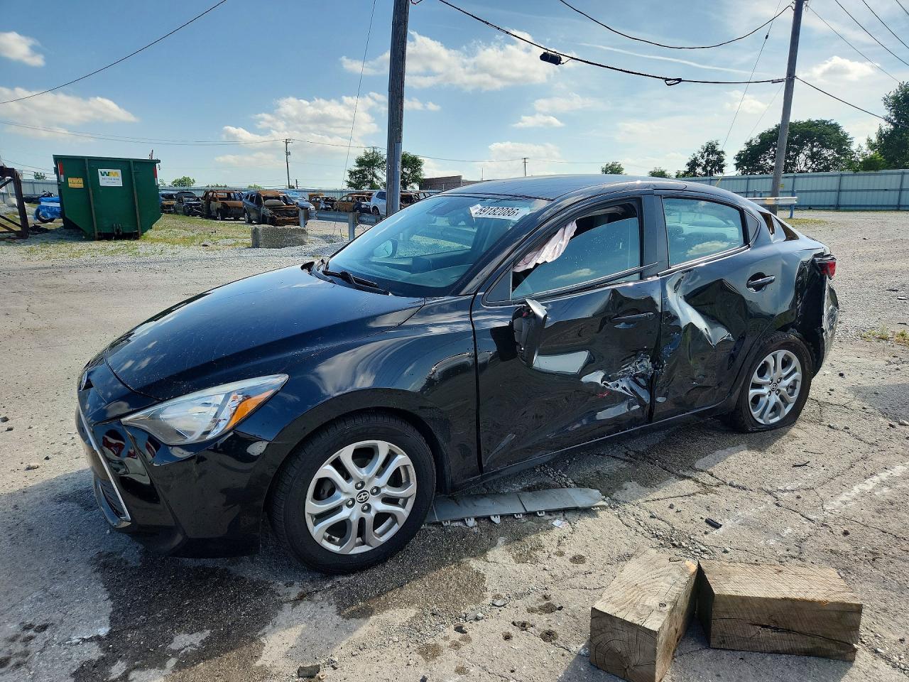 2016 Scion iA, VIN 3MYDLBZV1GY104789 — Side