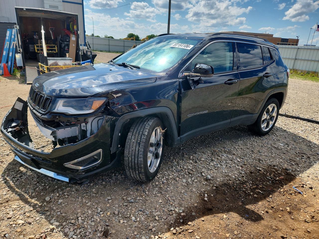 2020 Jeep Compass Limited, VIN 3C4NJDCB0LT231379 — Front end