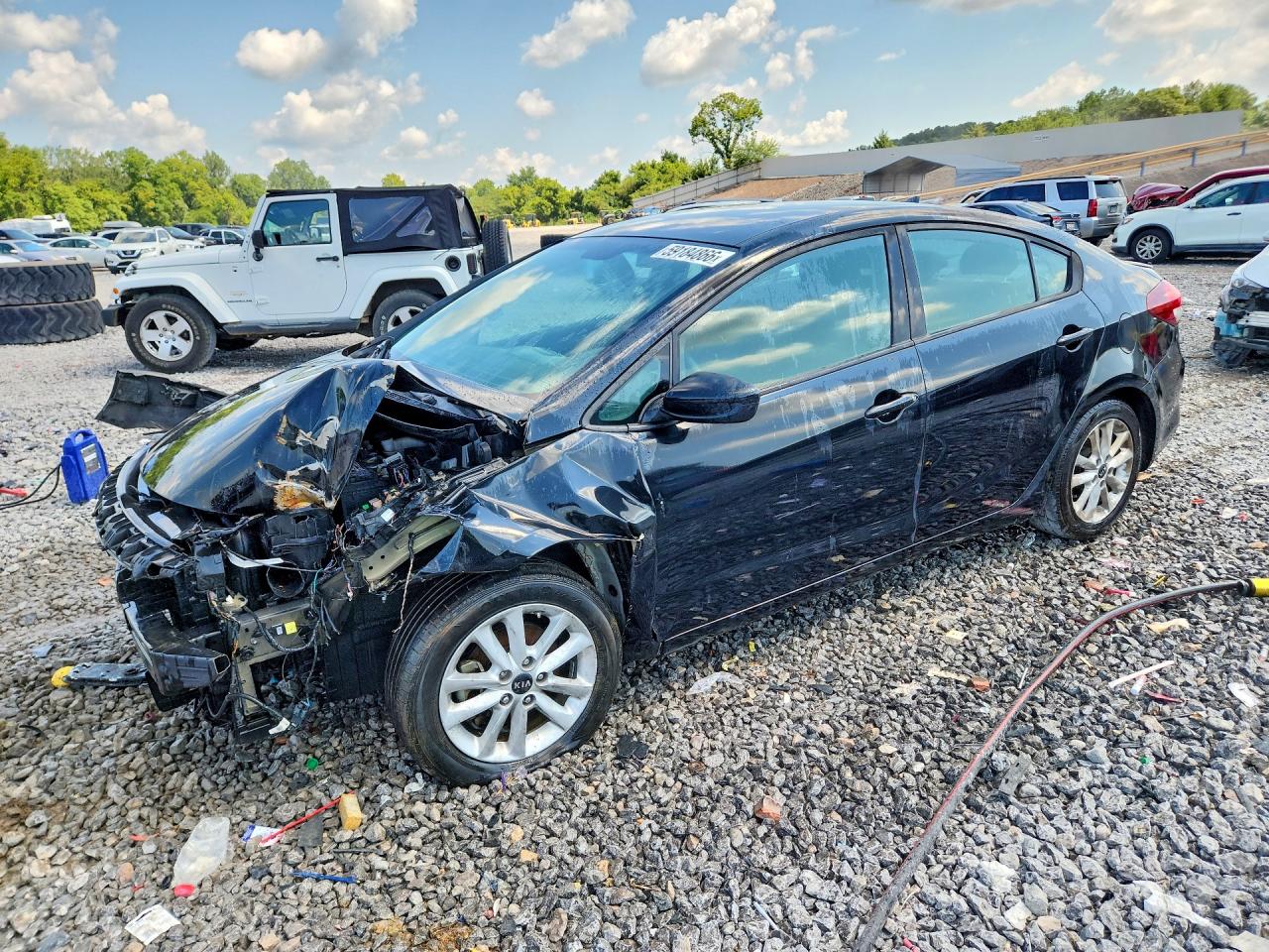 2017 Kia Forte S, VIN 3KPFL4A74HE114557 — Front end