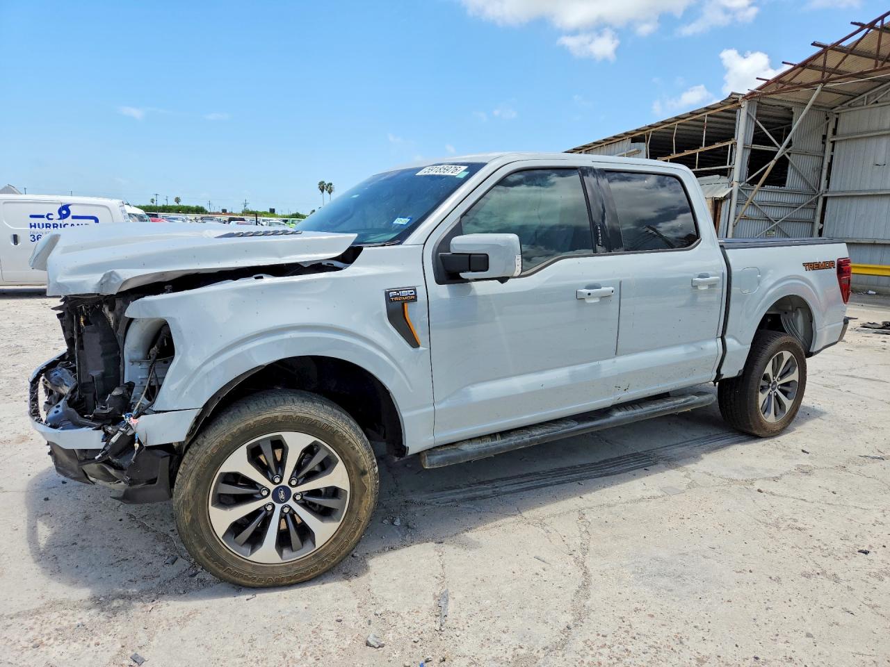 2024 Ford F-150 Tremor, VIN 1FTFW4L88RFB90268 — Перед