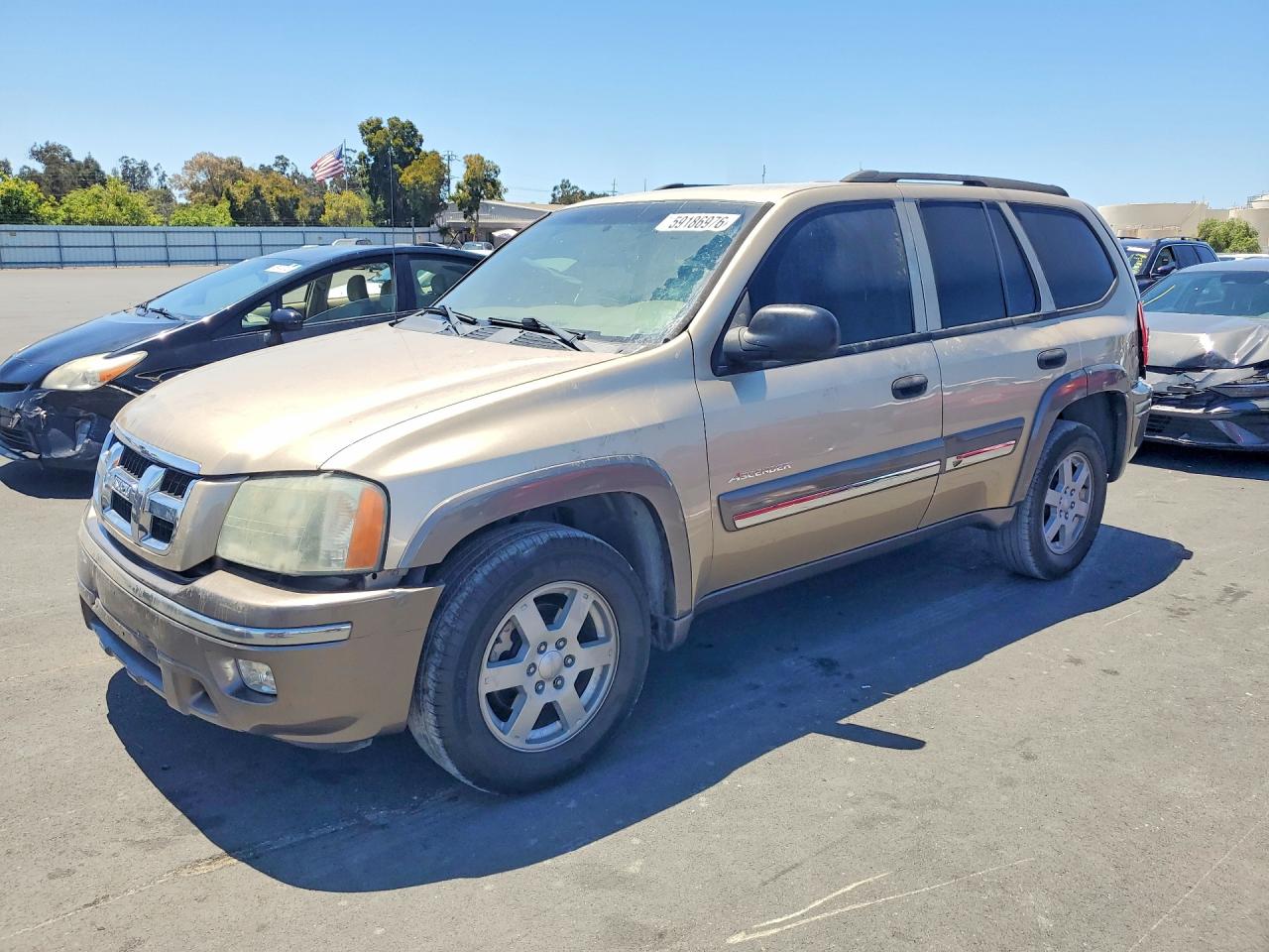 2004 Isuzu Ascender S, VIN 4NUDS13S942100644 — Зад