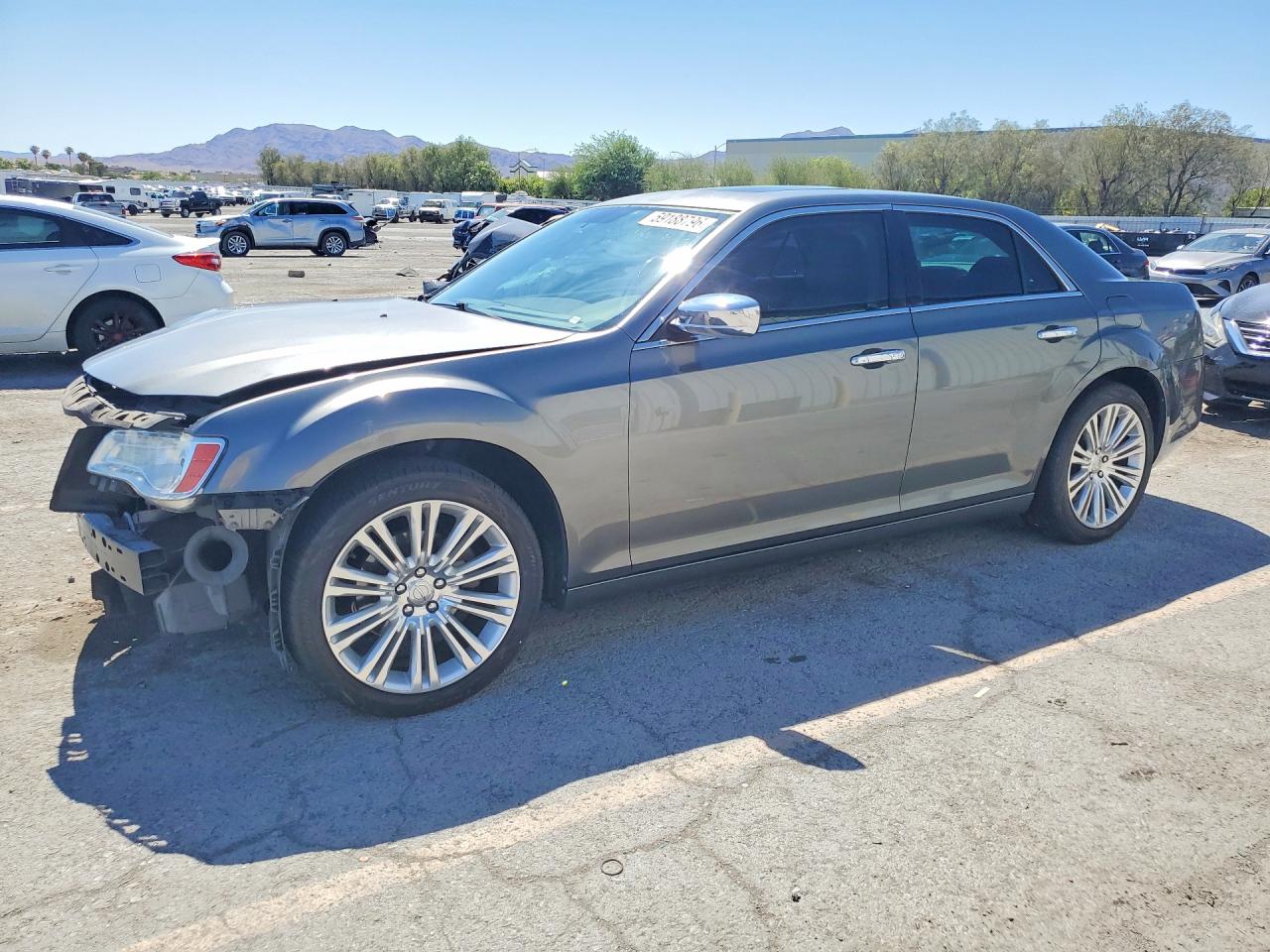 2011 Chrysler 300 Limited, VIN 2C3CA5CG8BH523902 — Front end