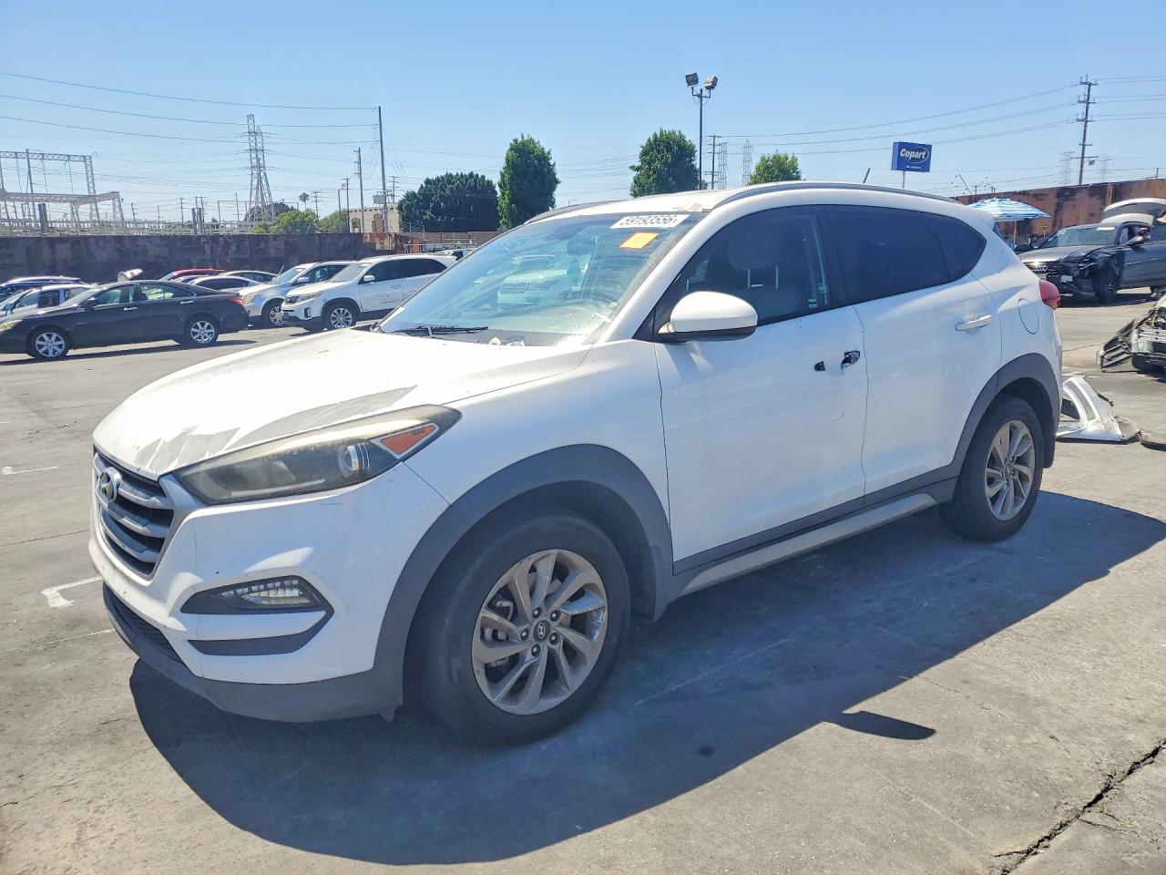 2017 Hyundai Tucson SE, VIN KM8J33A40HU297530 — Vandalism