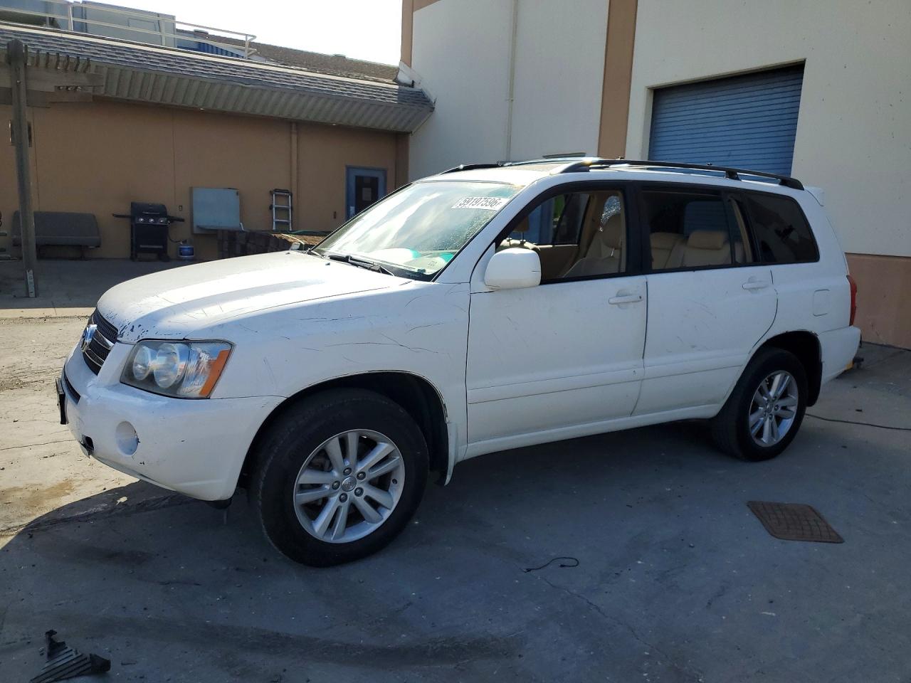 2006 Toyota Highlander Limited, VIN JTEEW21A260014106 — Вандализм
