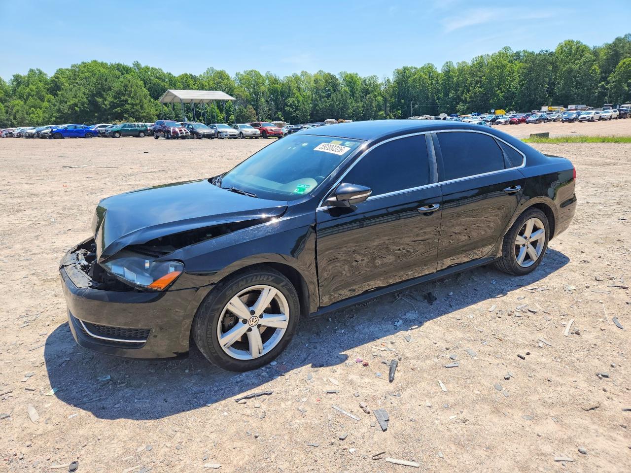 2012 Volkswagen Passat SE, VIN 1VWBH7A36CC094064 — Front end