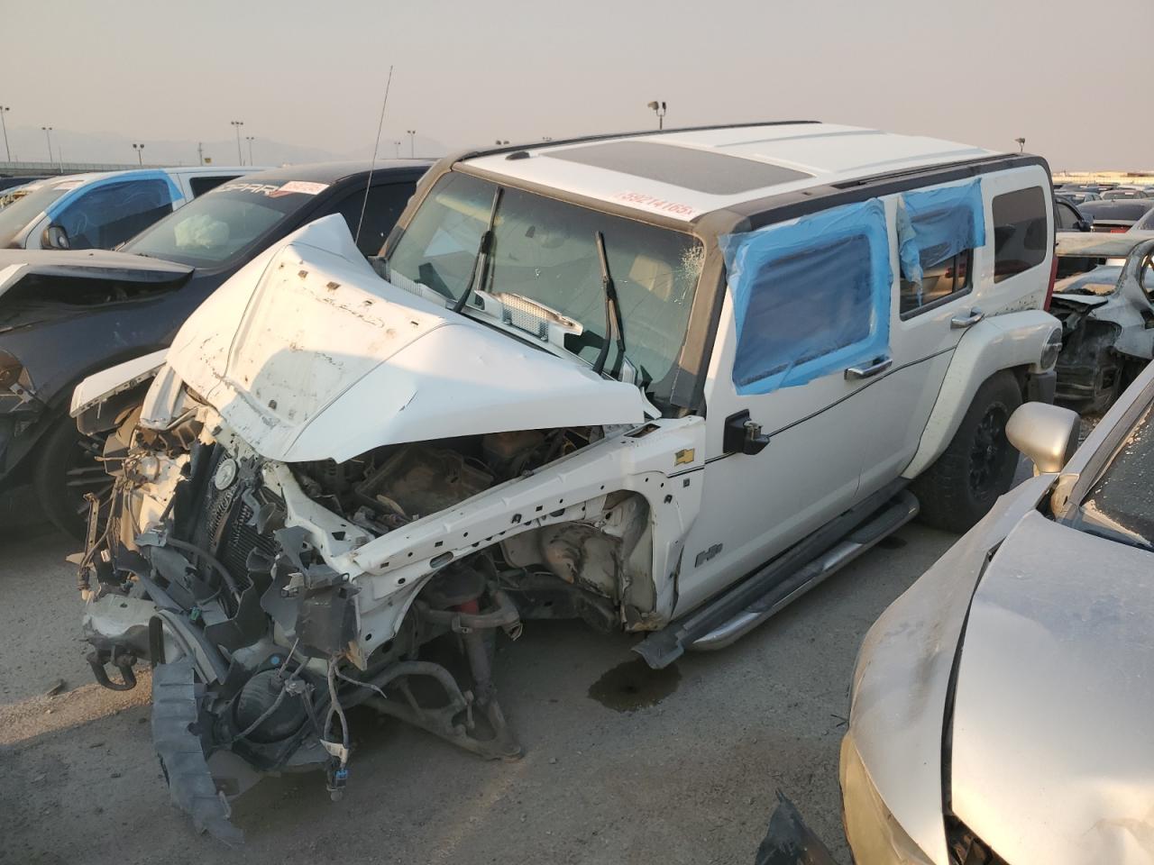 2008 Hummer H3 Alpha, VIN 5GTEN13L988101661 — Front end