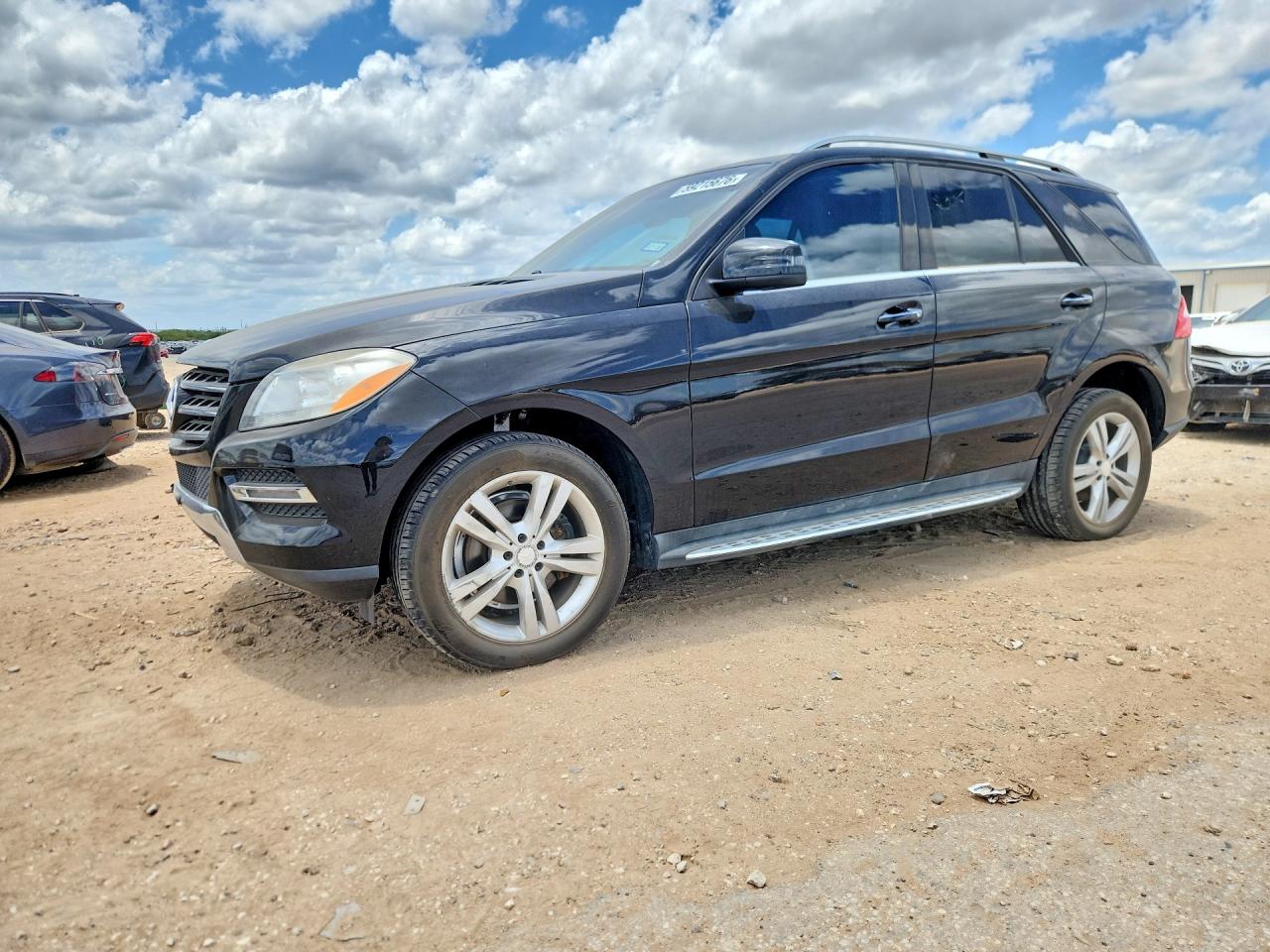 2015 Mercedes-Benz M 250, VIN 4JGDA0EB2FA540540 — Minor dents and scratches