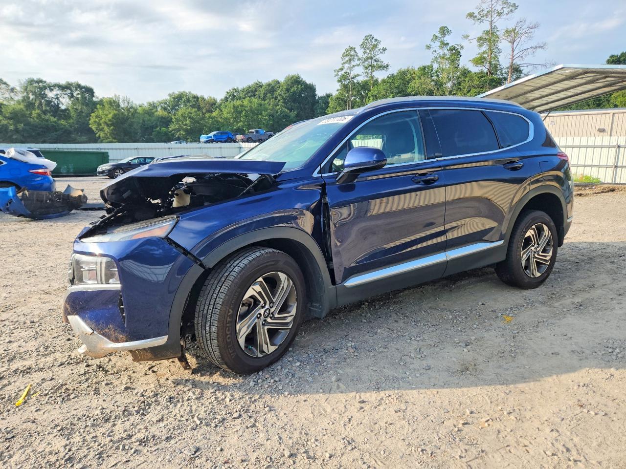 2022 Hyundai Santa Fe SEL, VIN 5NMS24AJ5NH407367 — Front end