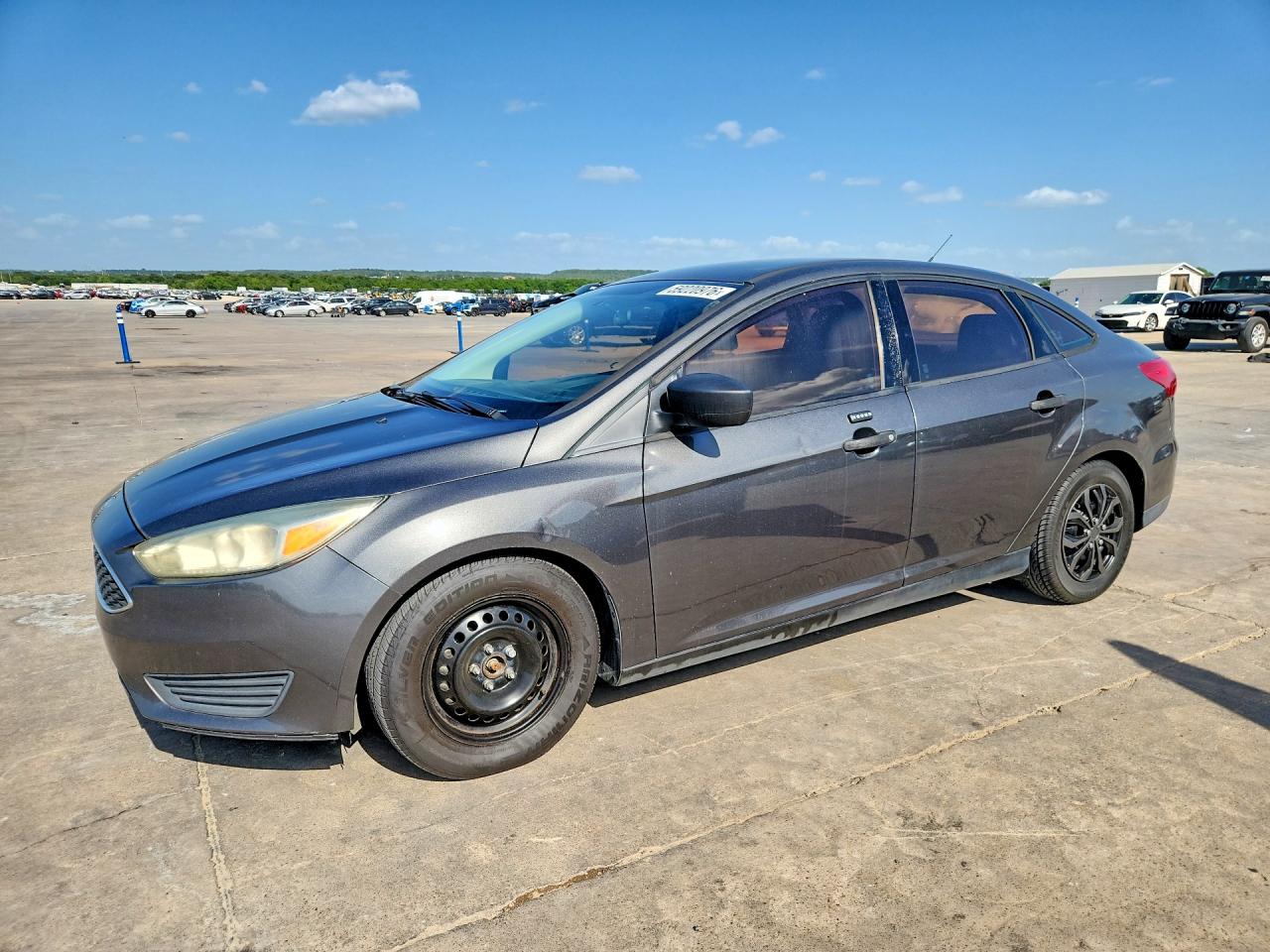 2016 Ford Focus S, VIN 1FADP3E25GL379200 — Front end